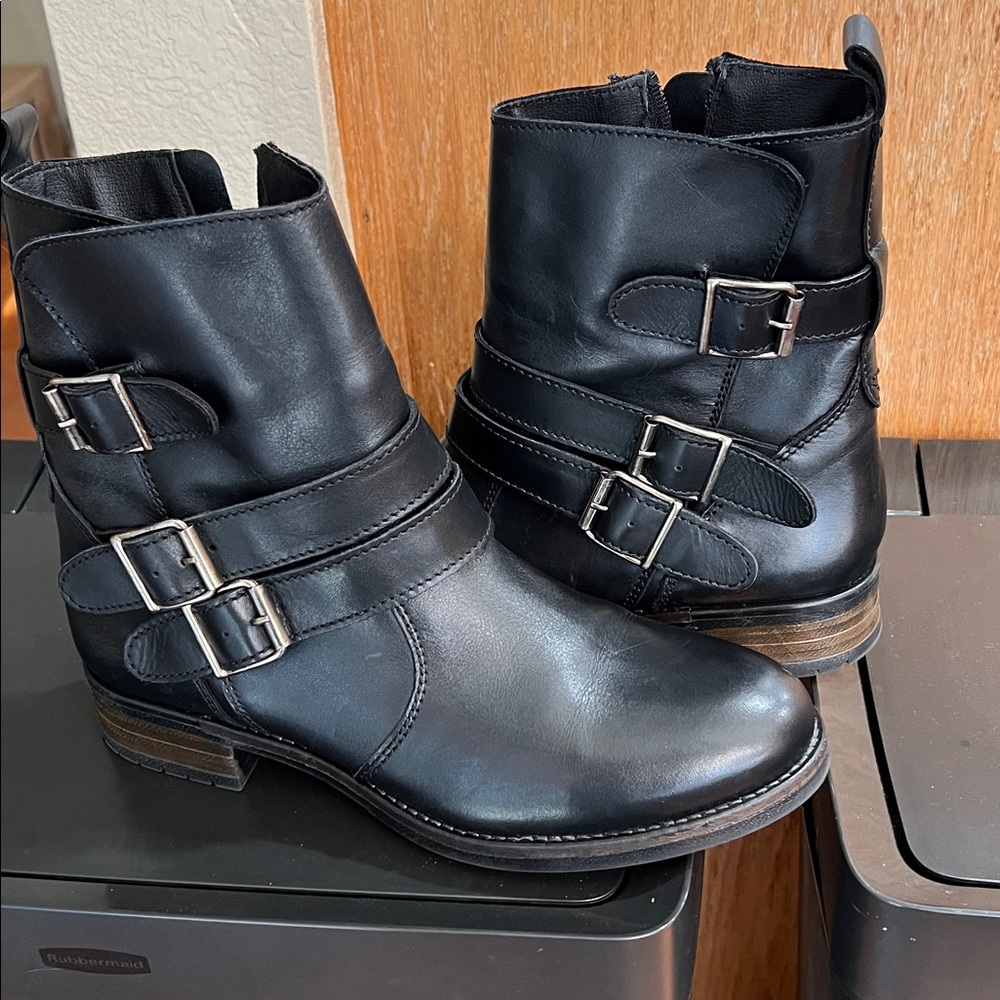 Eric Michael Janel Boots - Picture 10 of 10